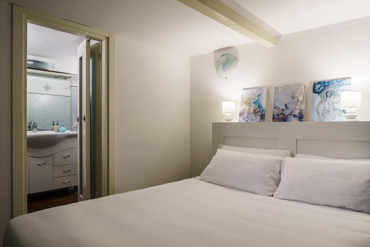 Sunplace Marina كالياري المظهر الخارجي الصورة