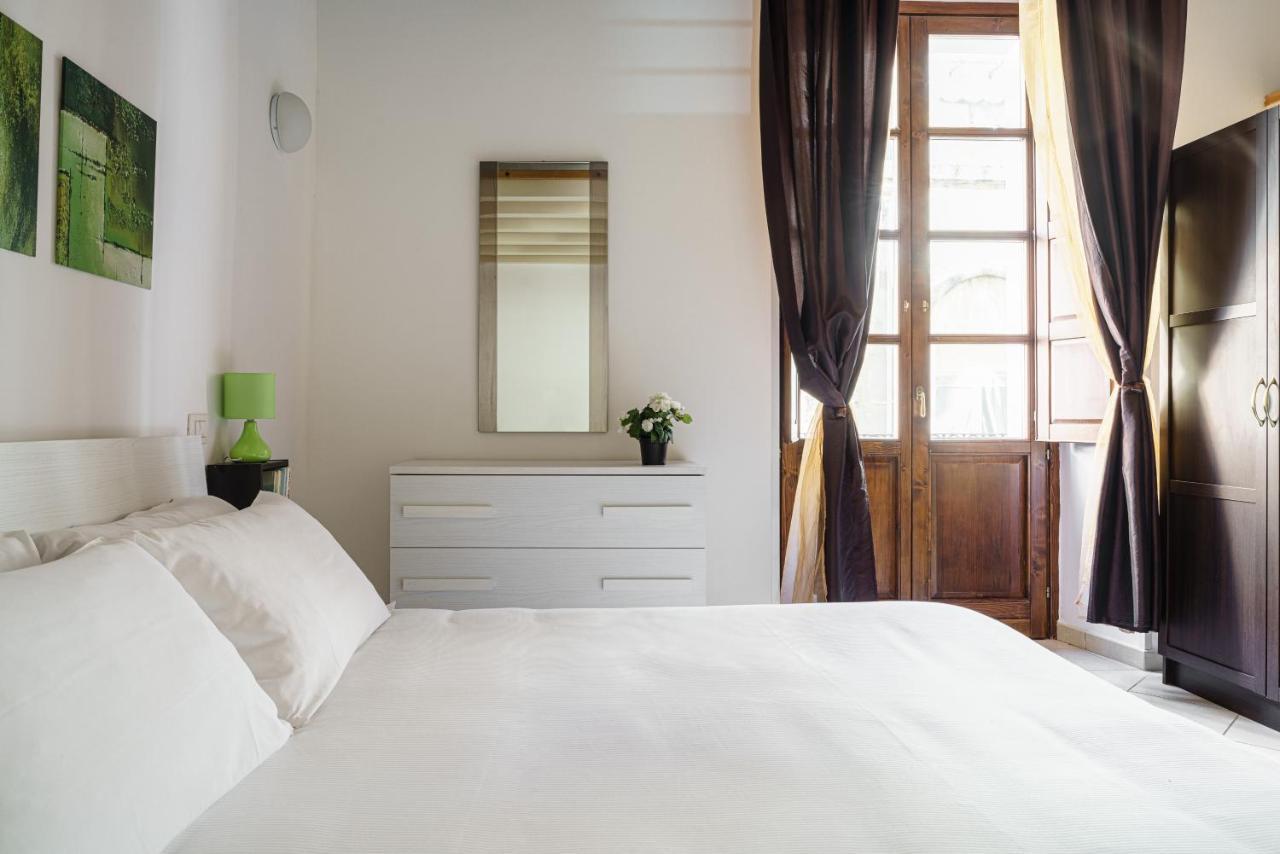 Sunplace Marina كالياري المظهر الخارجي الصورة