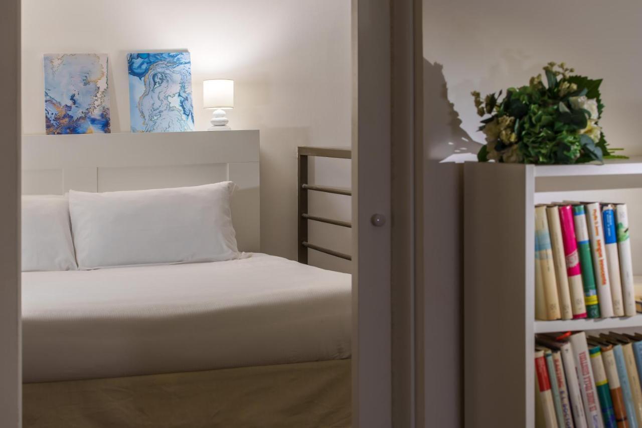 Sunplace Marina كالياري المظهر الخارجي الصورة