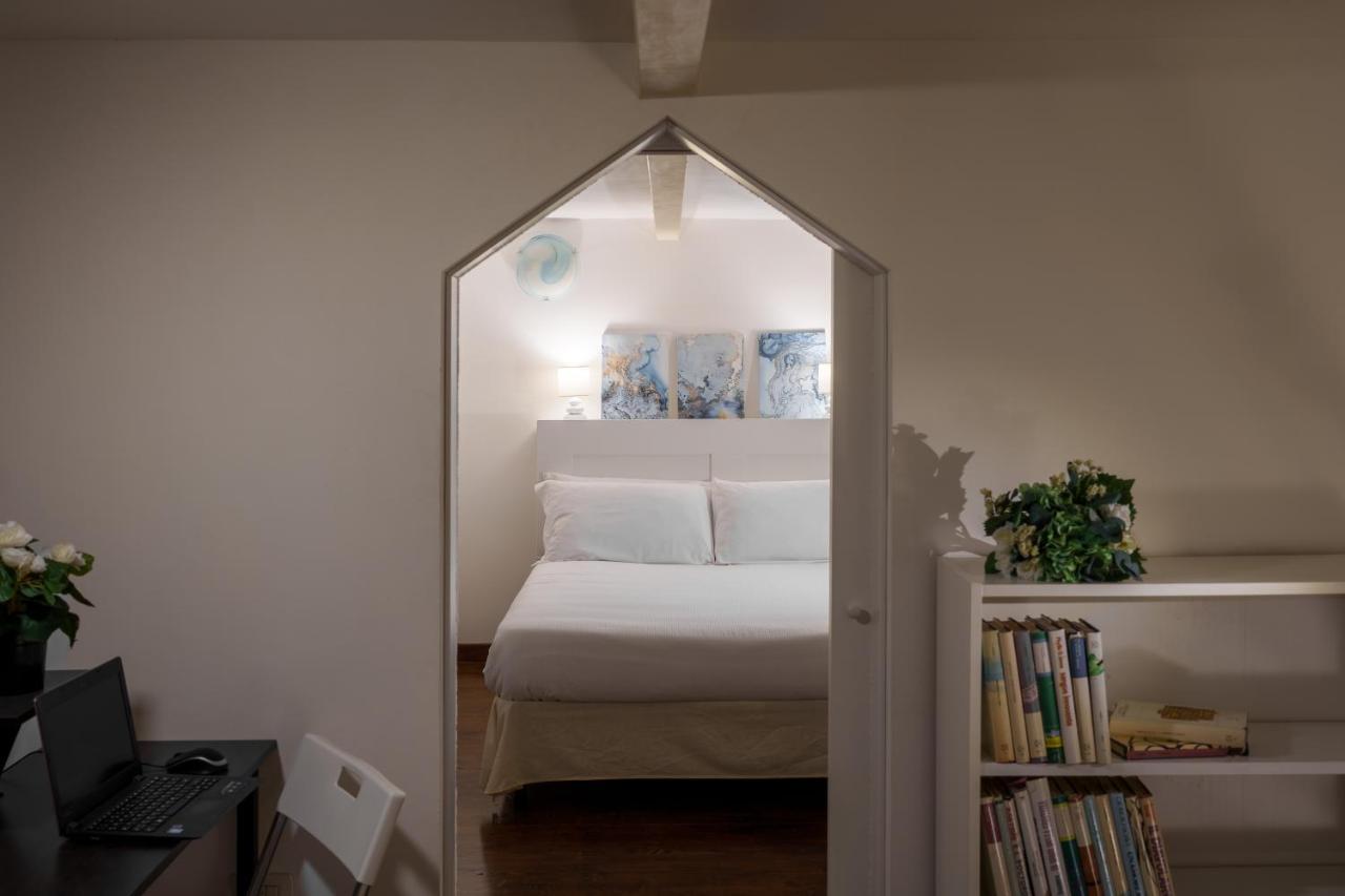 Sunplace Marina كالياري المظهر الخارجي الصورة